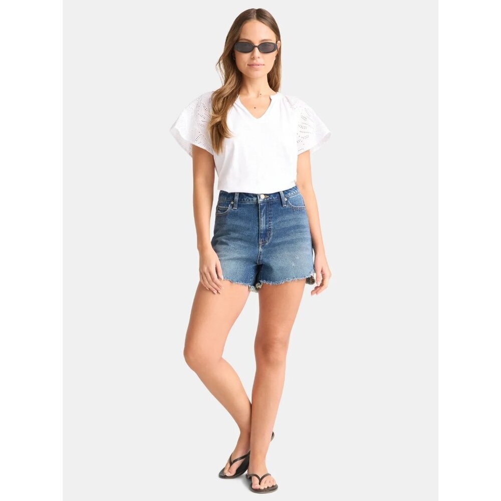 Time and Tru Women's Destructed 4" Denim Short, Size 14, Relaxed Fit, High Rise - Picture 3 of 5